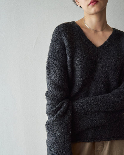 【SIZE S-M】J.CREW Bouclé Textured V-Neck Sweater / Black