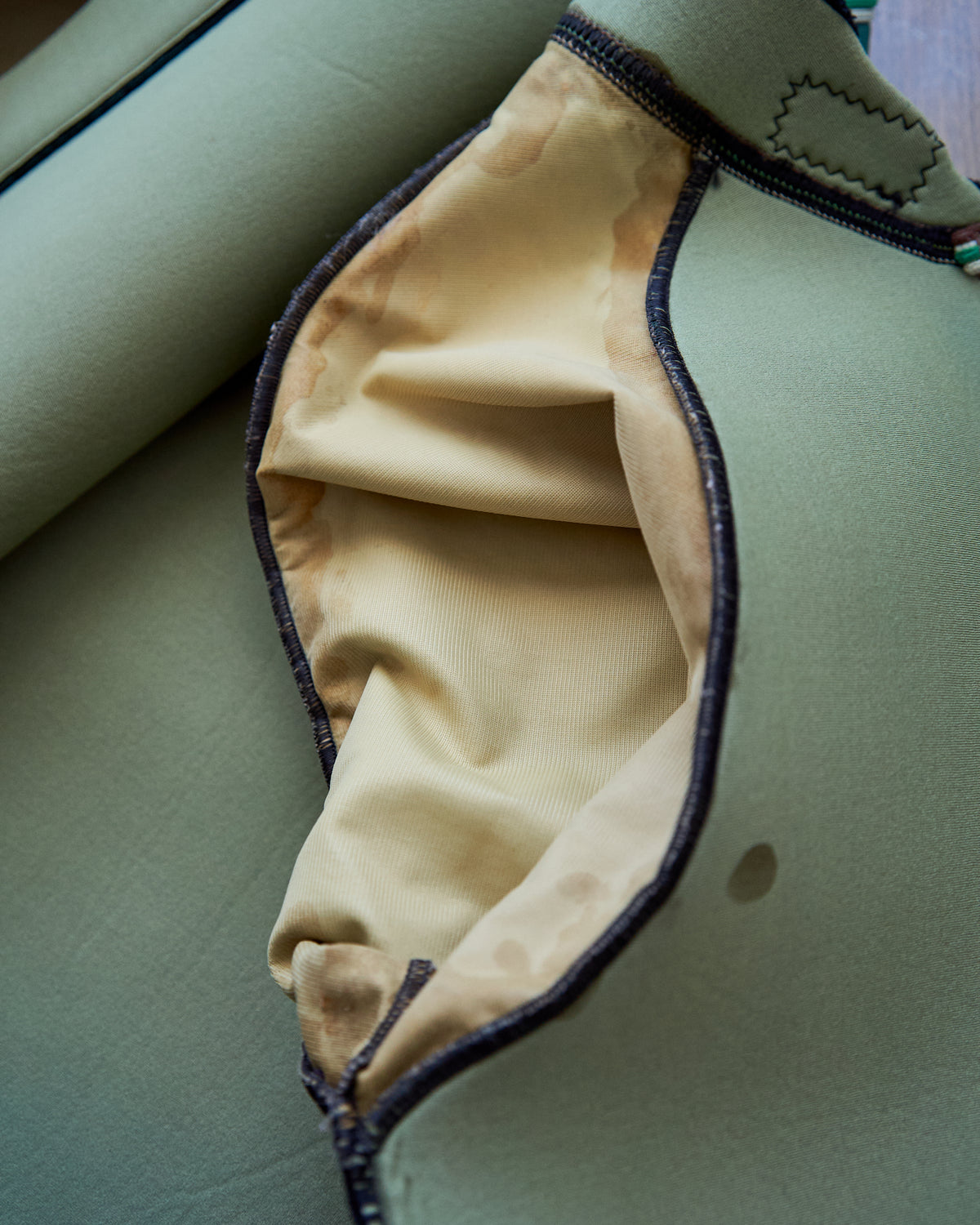 【SIZE S】1980-90s Neoprene Switching Jacket / Green × Beige