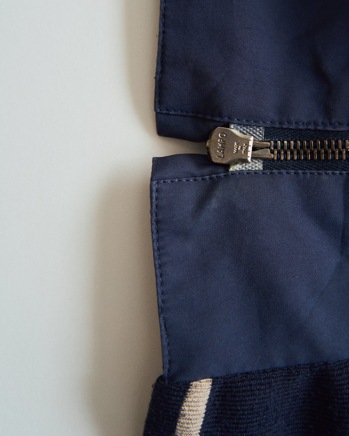 【SIZE M-L】ALLEGRI Nylon Multi-Pocket Utility Vest / Sun-Faded Navy