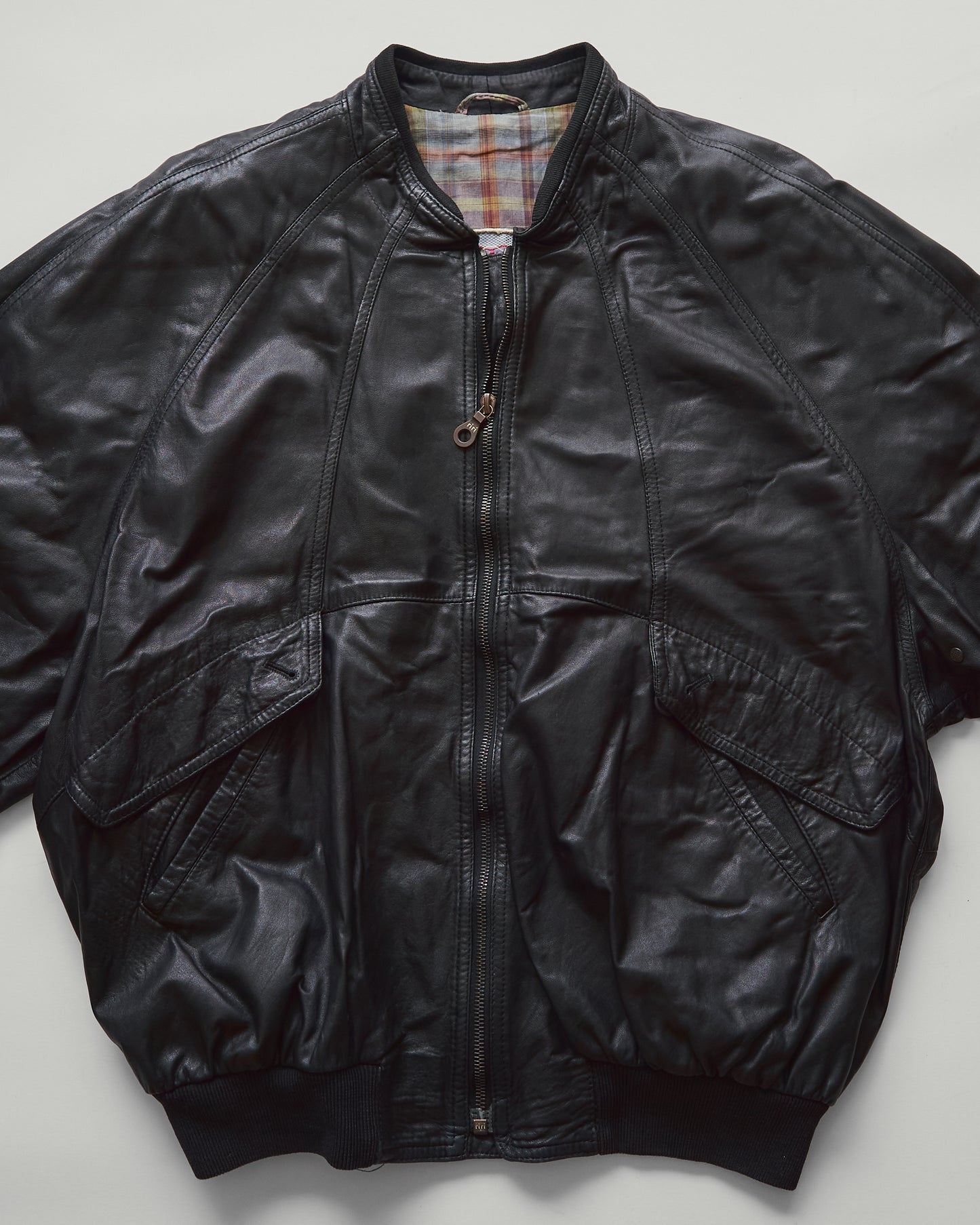 80s-90s GIMO’S Lambskin Leather Raglan Sleeve Bomber Jacket / Black 85