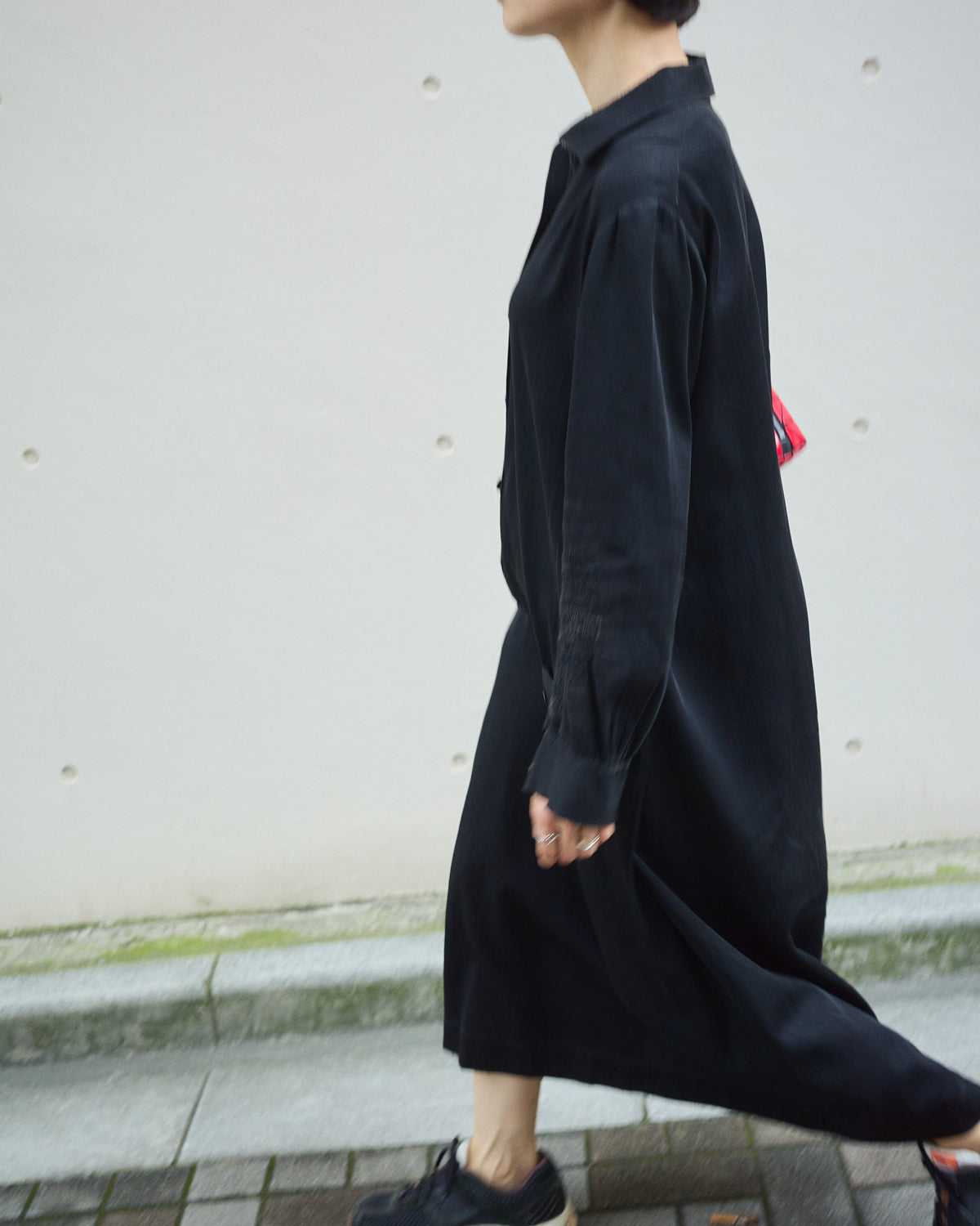 【SIZE S】-1940s French Black Cotton Sateen Maid Dress / Hand-Darned Repairs