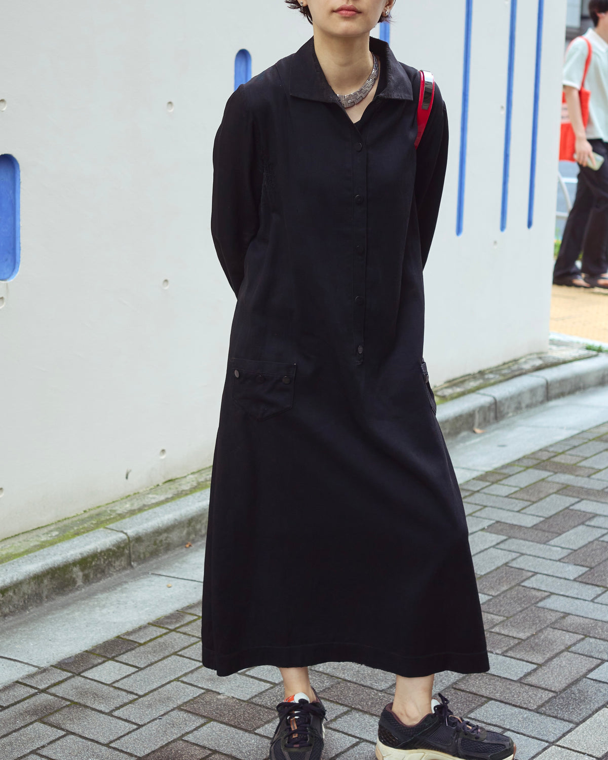 【SIZE S】-1940s French Black Cotton Sateen Maid Dress / Hand-Darned Repairs