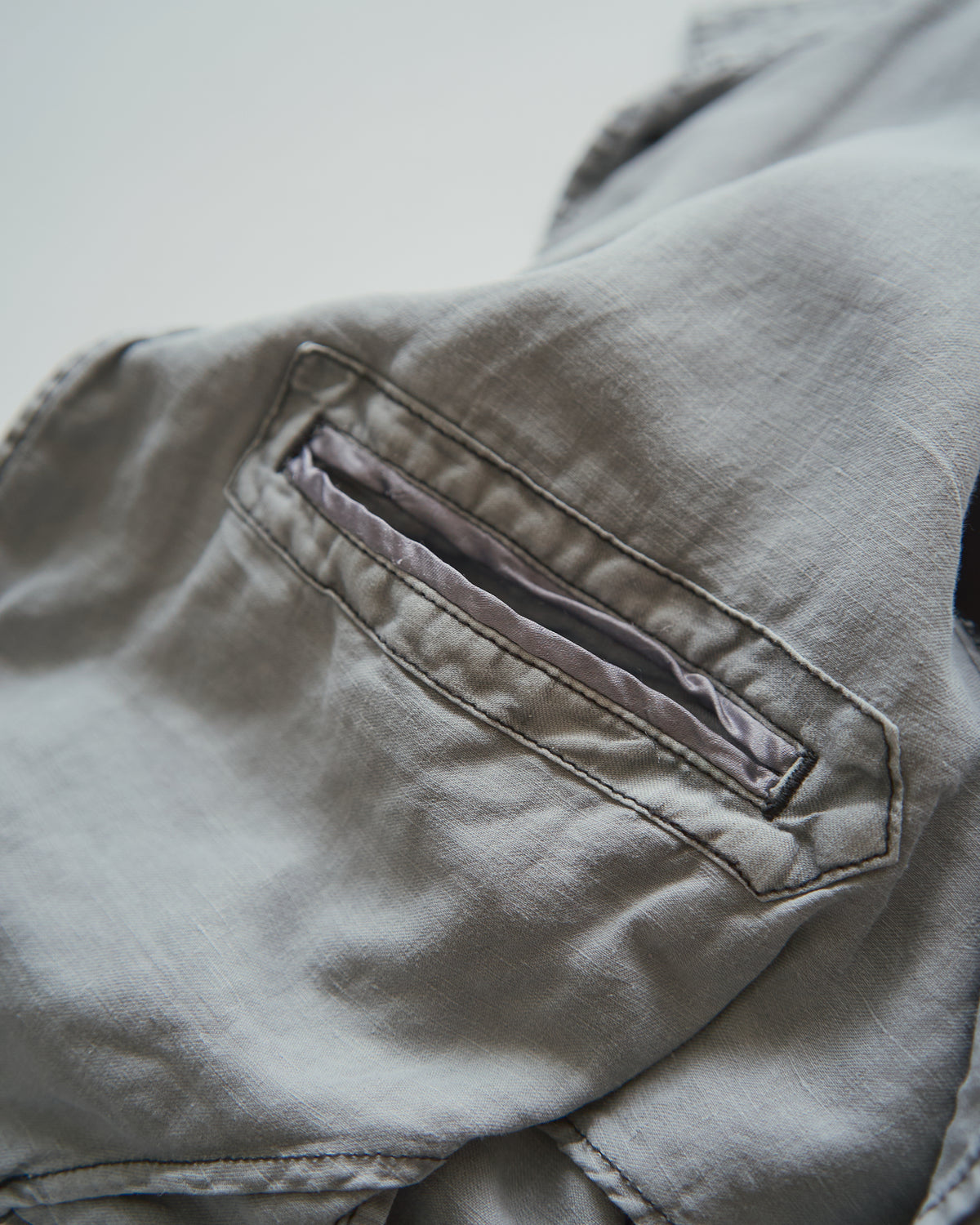 【SIZE : M-L】 ARMANI JEANS Garment-Dyed Linen Field Jacket / Light Grey