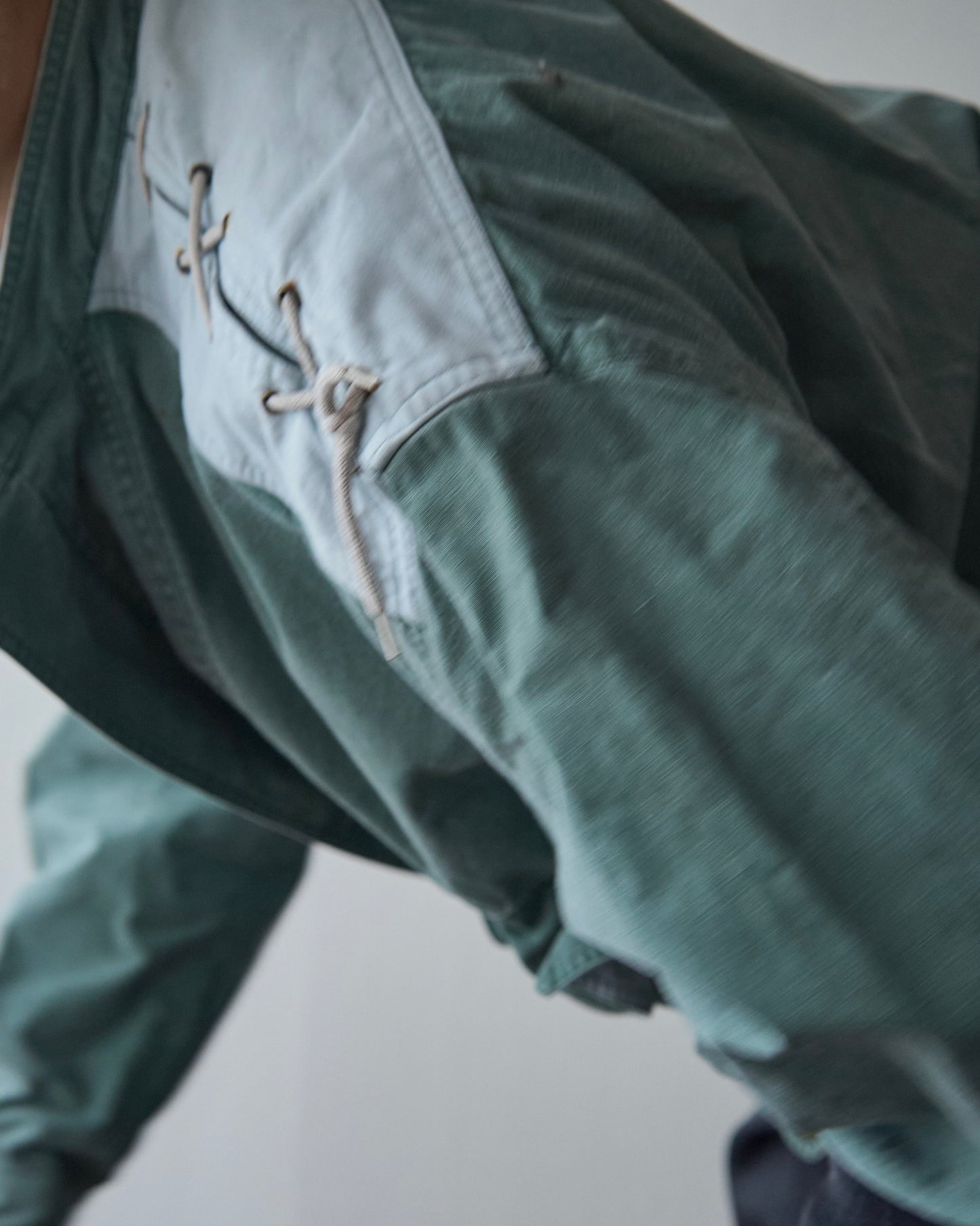 90s ALLEGRI Two-Tone  Lace-Up Shoulder Cotton Blouson / Sage