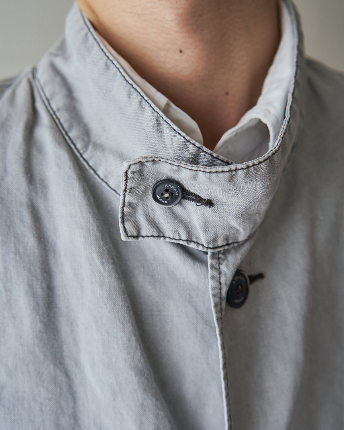 【SIZE : M-L】 ARMANI JEANS Garment-Dyed Linen Field Jacket / Light Grey
