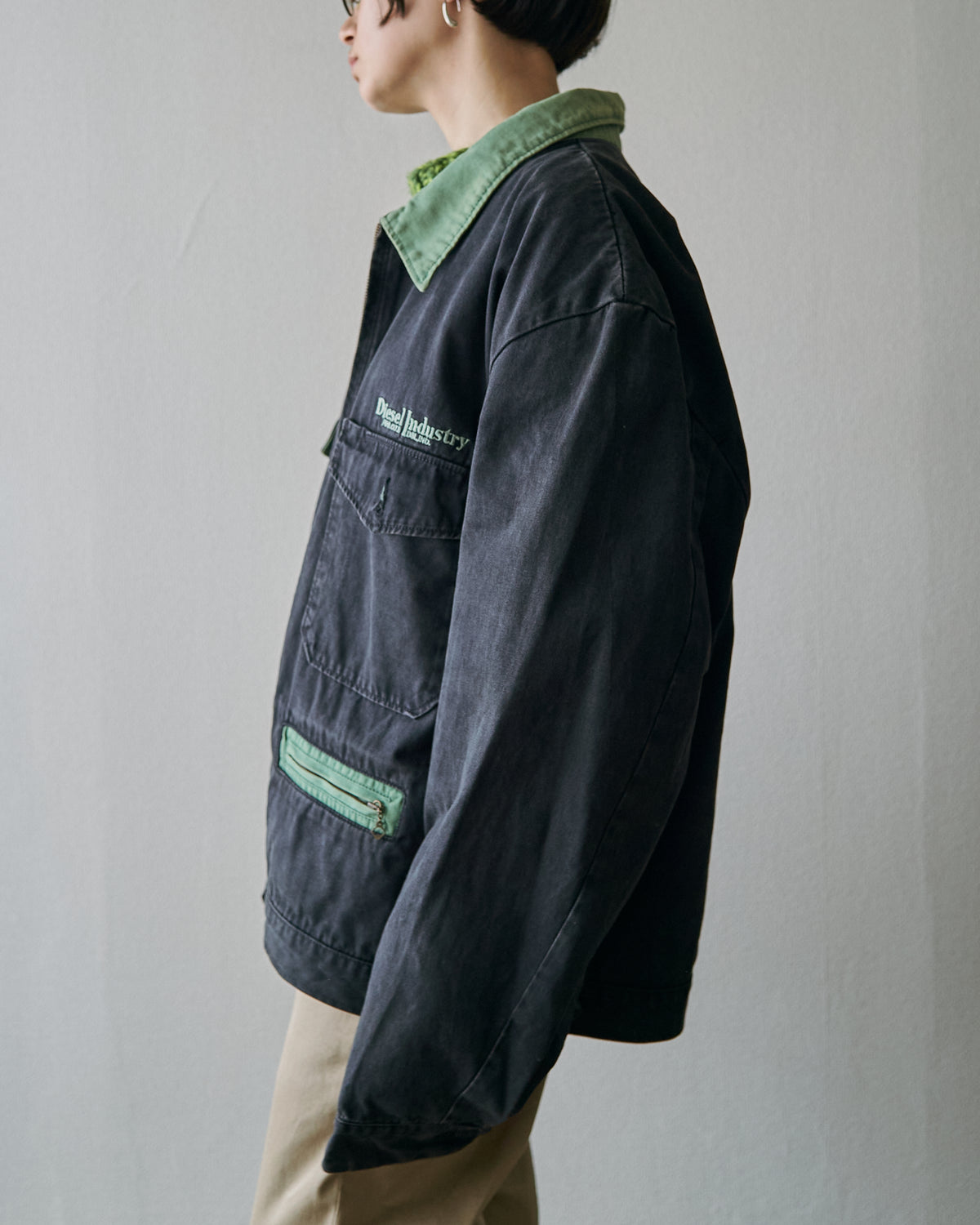 【SIZE L】90s DIESEL Industry Cotton Twill Contrast Collar Work Jacket / Black x Moss Green